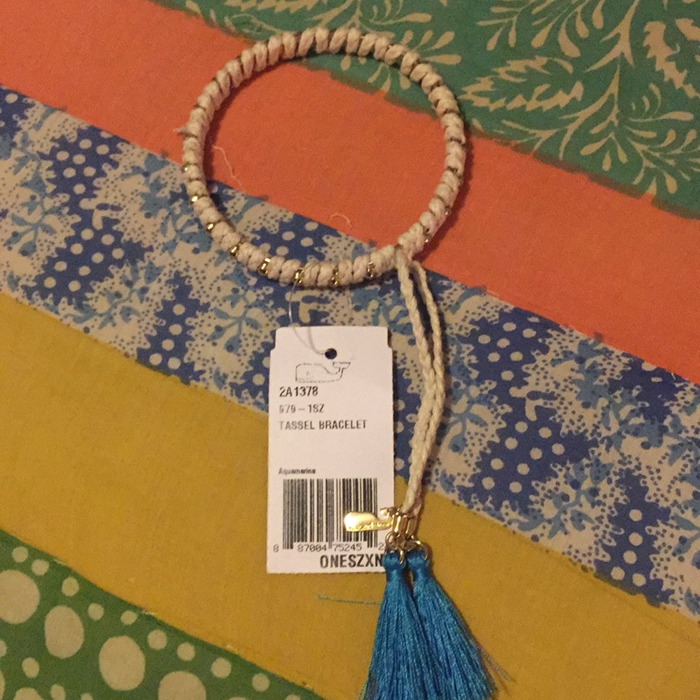 Vineyard Vines Tassel Bracelet in Aquamarine. NWT